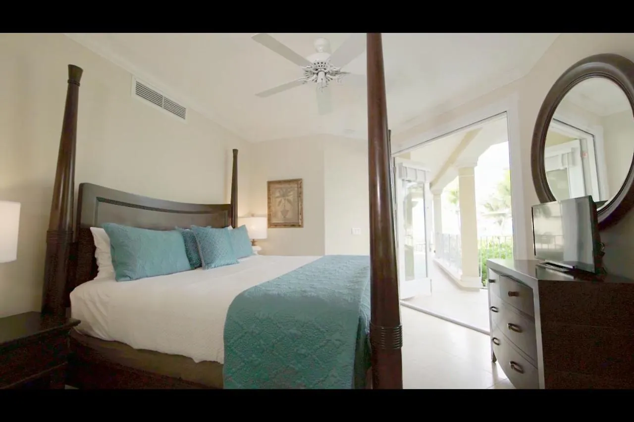 The Villa Renaissance Providenciales 5*,