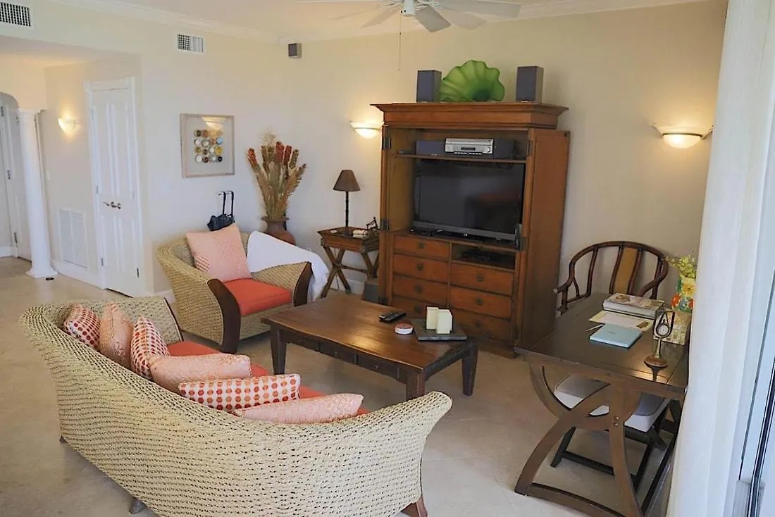 Hotel The Villa Renaissance Providenciales